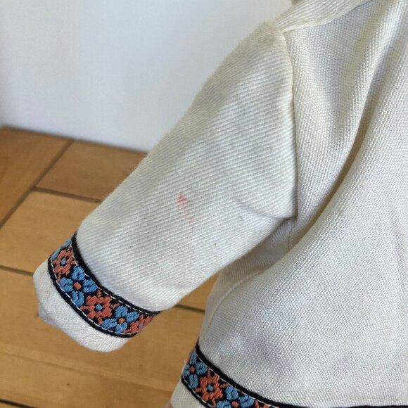 Inuit Hand Crafted Cloth Doll with Traditional Canvas Outfit & Mukluks Vintage - Picture 7 of 7